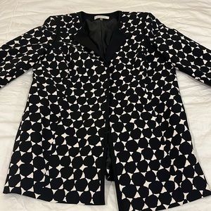 Kasper Black and White long jacket size 16 W